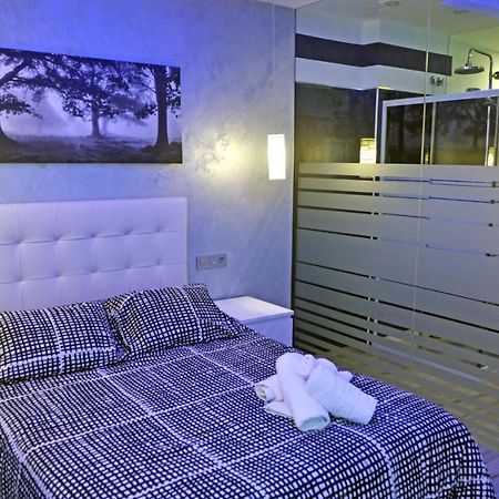 קוניל דה לה פרונטרה Conil Red-Black Apartment מראה חיצוני תמונה