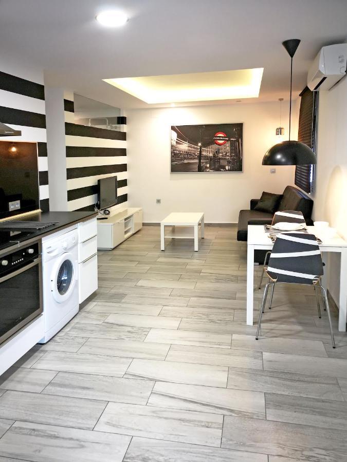 קוניל דה לה פרונטרה Conil Red-Black Apartment מראה חיצוני תמונה