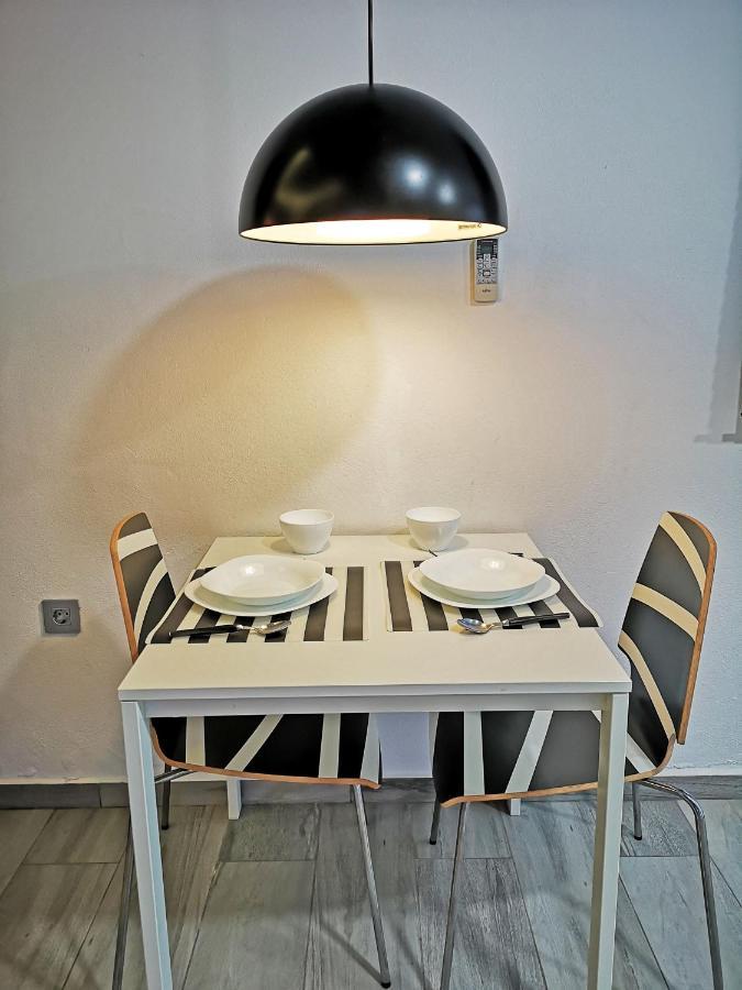 קוניל דה לה פרונטרה Conil Red-Black Apartment מראה חיצוני תמונה
